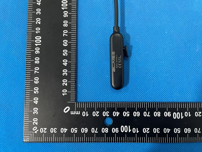 Helmet Bluetooth Headset - FCC ID 2BUSB-F1 - Ningbo MoHao Intelligent Technology Co., Ltd. (4)