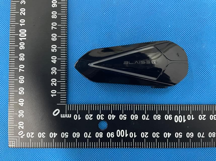 Helmet Bluetooth Headset - FCC ID 2BUSB-V1 - Ningbo MoHao Intelligent Technology Co., Ltd. (4)