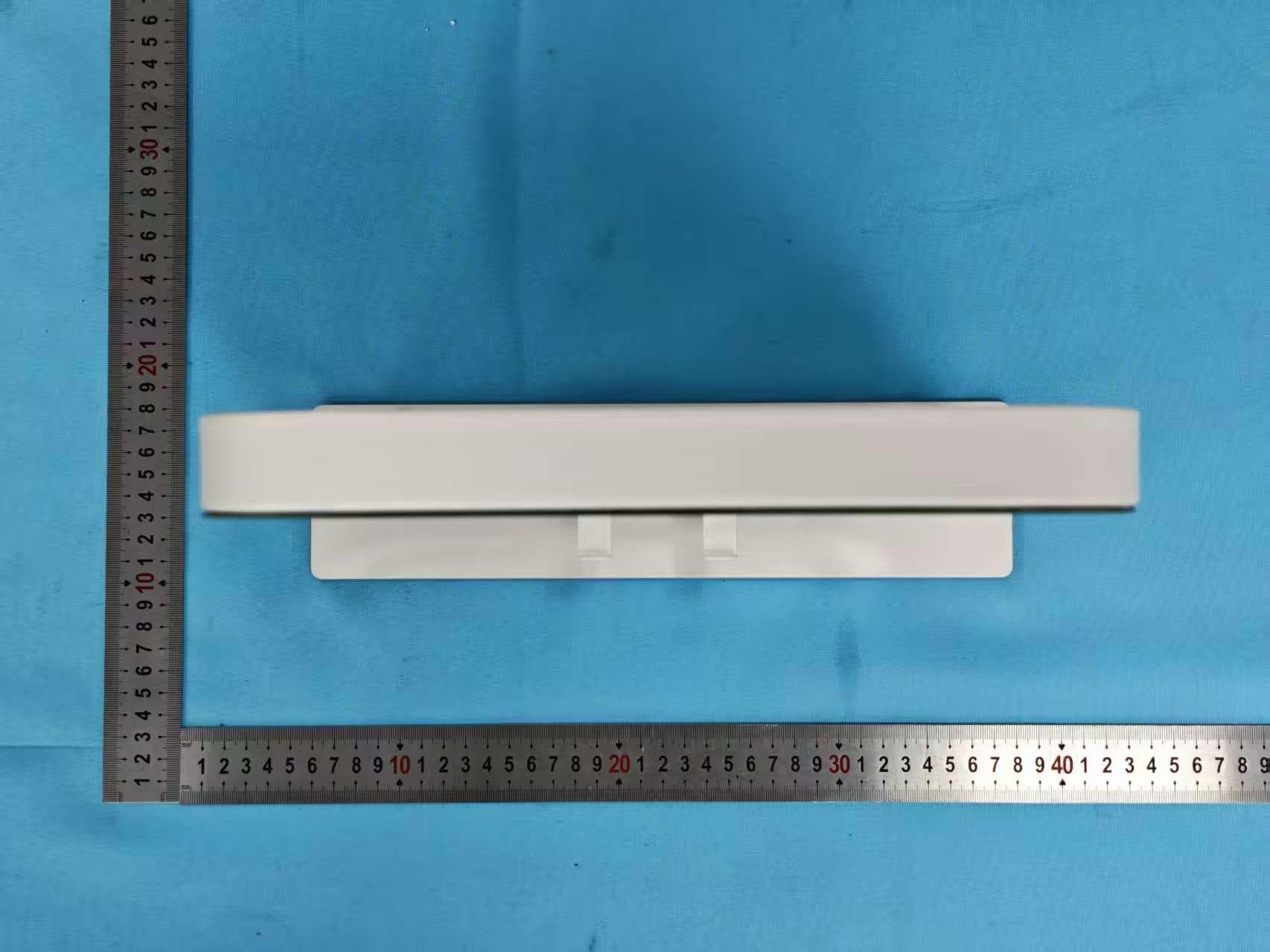 LED VANITY MIRROR - FCC ID 2BUTU-BZVM-0228 - Shenzhen Bozhen Technology Co., Ltd. (3)