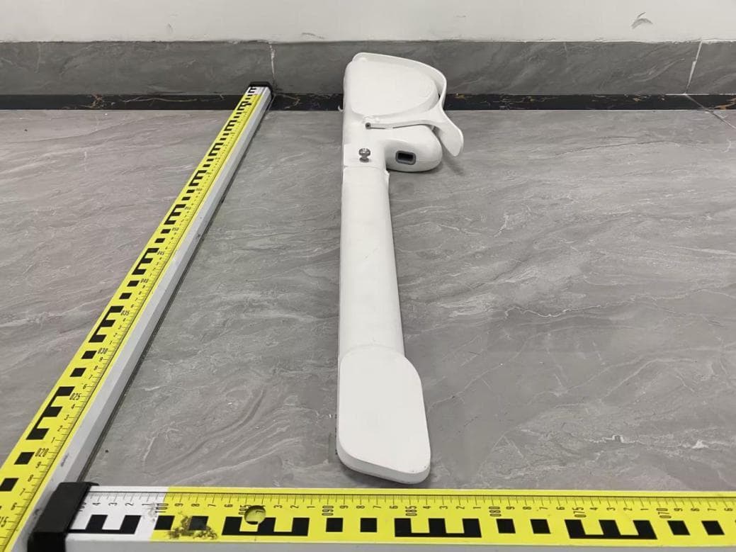 TemPolor Melo-D Generative Al Guitar - FCC ID 2BUU6-MELOD - Guangzhou Yundong Zhiyue Information Technology Co., Ltd. (3)