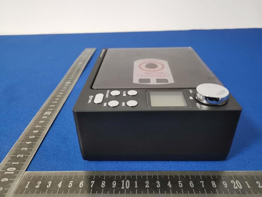PORTABLE  CD PLAYER - FCC ID 2BUX6-BT-3100 - Shanwei Yuantuo Network Technology Co., Ltd. (4)