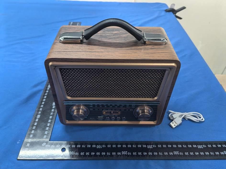 Merodith Vintage AM/FM/SW Radio Bluetooth Speaker - FCC ID 2BUXN-R-2055BT - Quantum Gadgets