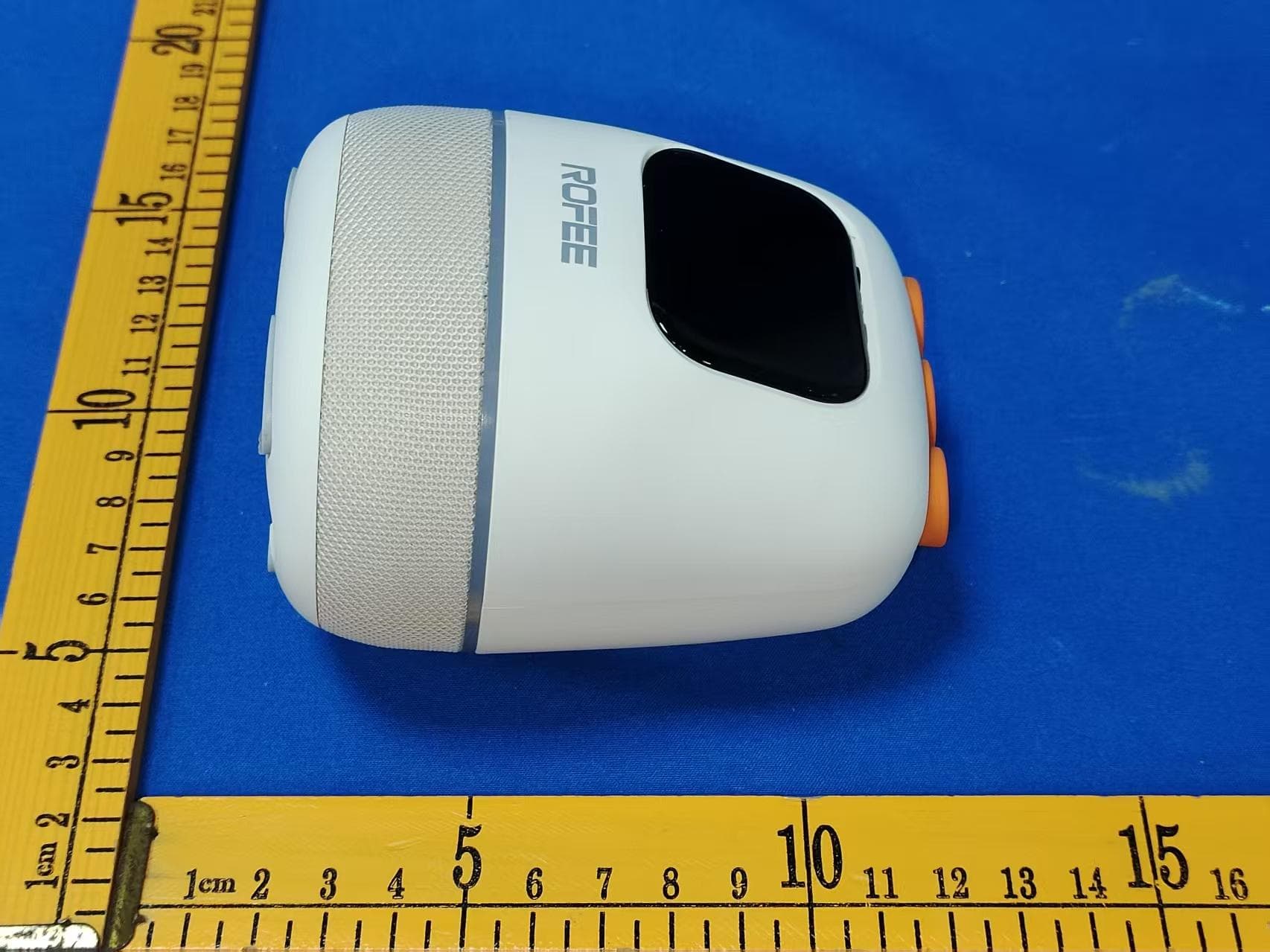 Smart Bluetooth speaker - FCC ID 2BV2C-A01 - Shenzhen zhihengsheng Technology Co.,Ltd