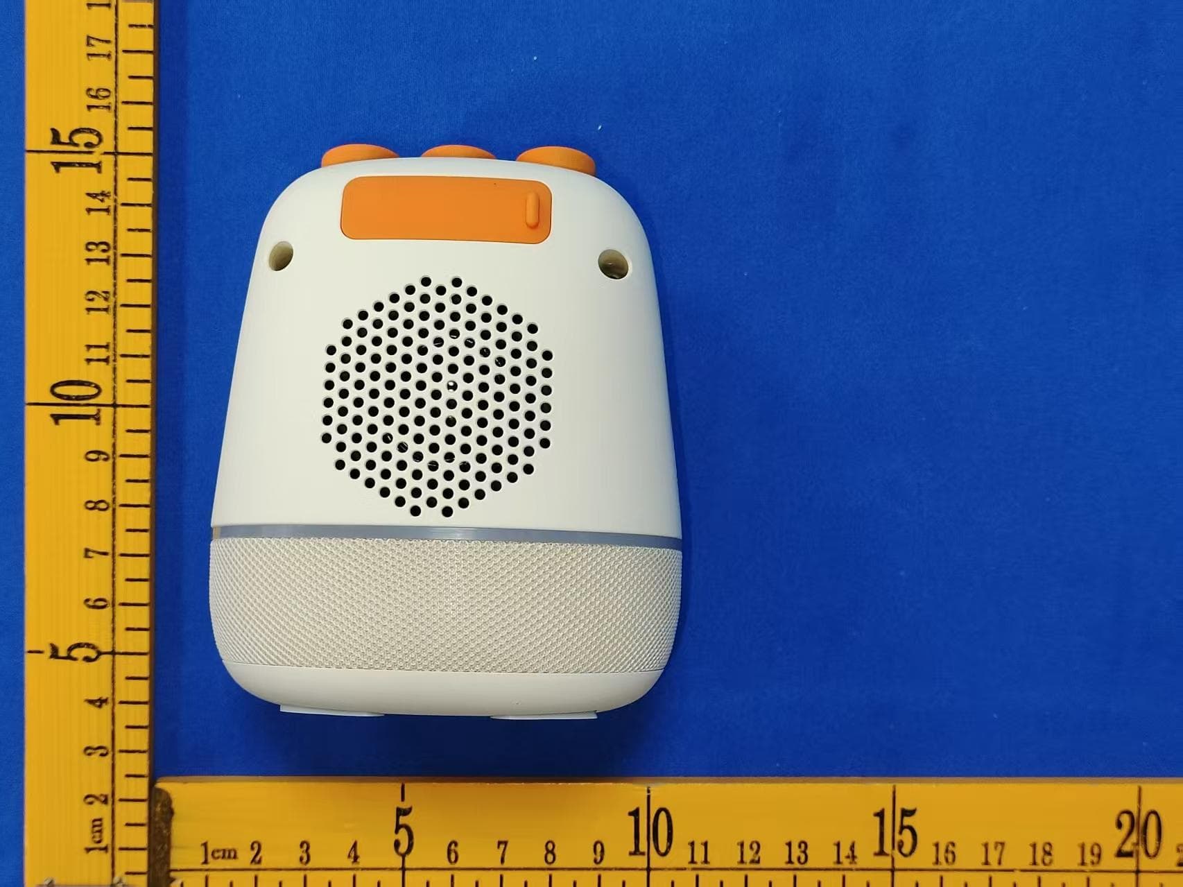 Smart Bluetooth speaker - FCC ID 2BV2C-A01 - Shenzhen zhihengsheng Technology Co.,Ltd (5)