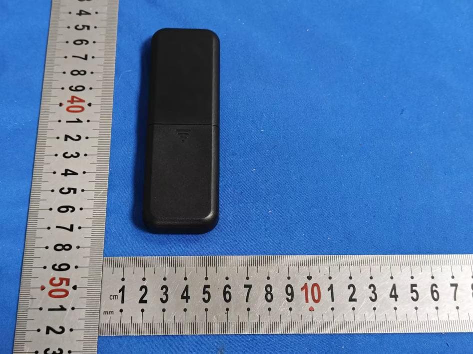Trailer Light Tester - FCC ID 2BV2V-7234660 - Ningbo KLT-LITE Automotive Lighting Technology Co., Ltd. (2)