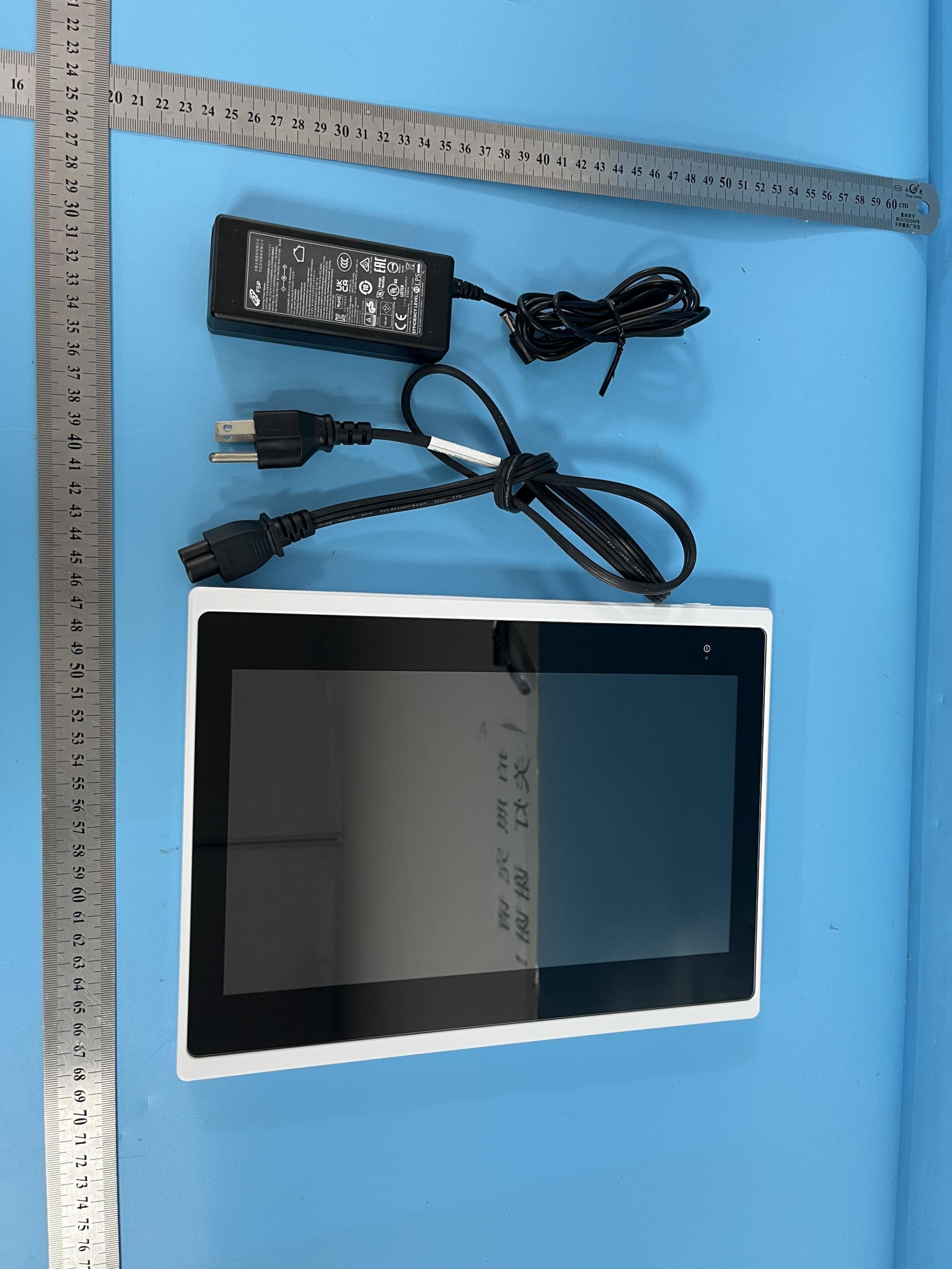 Tablet - FCC ID 2BV4L-GD0021 - Shanghai Tutang Technology Co., Ltd (3)