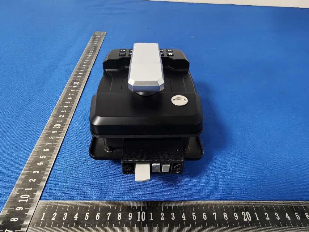 RV Door Lock - FCC ID 2BV6R-R8 - Sky Star Union Co., Limited