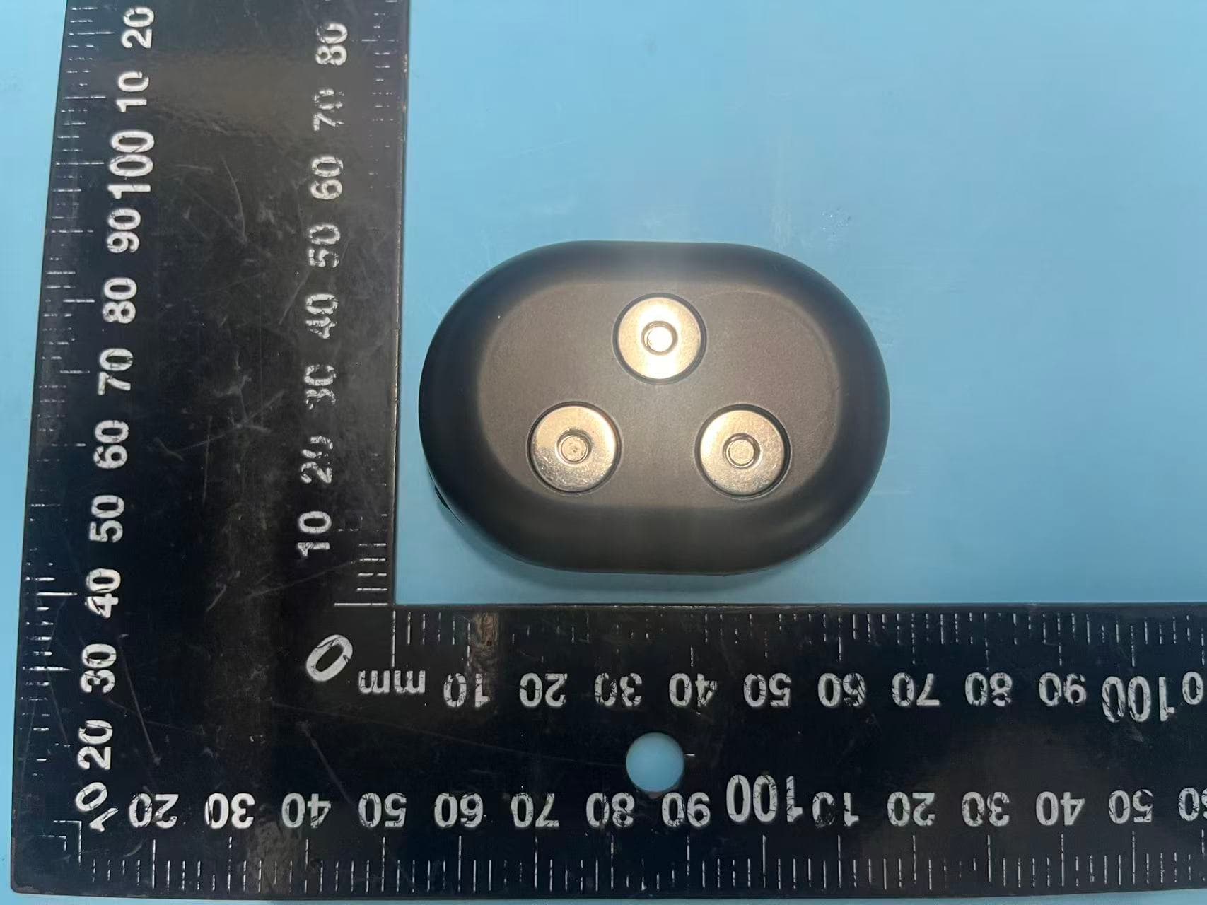 LED Facial Beauty Device - FCC ID 2BV78-T1 - Shenzhen Yuanshangxin Technology Co., Ltd. (4)