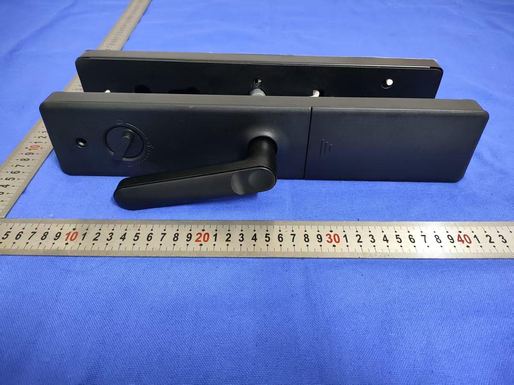 Smart fingerprint lock - FCC ID 2BV7Z-G07 - Jiangxi krovi Information Technology Co., Ltd. (2)