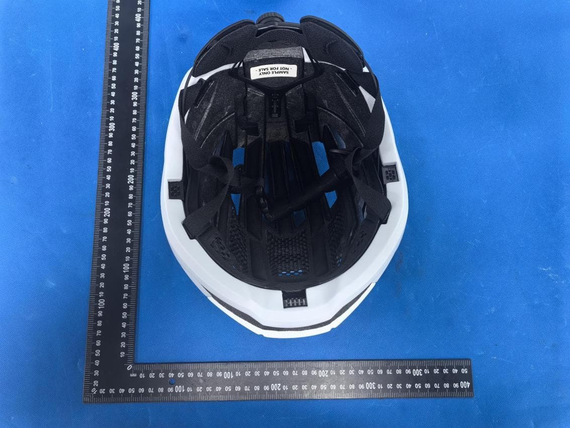 Smart Helmet - FCC ID 2BV8K-RYV-1 - Ryvfit inc.