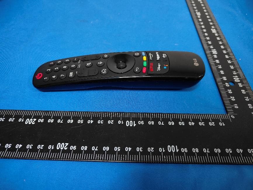 Remote control - FCC ID 2BV8Y-MR-22GA - shenzhenshilanlanyounimaoyiyouxiangongsi (3)