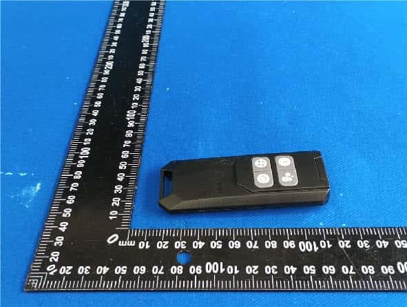 Wireless Remote Control - FCC ID 2BV9S-A10AFS - LAGUNA TOOLS INC. (4)