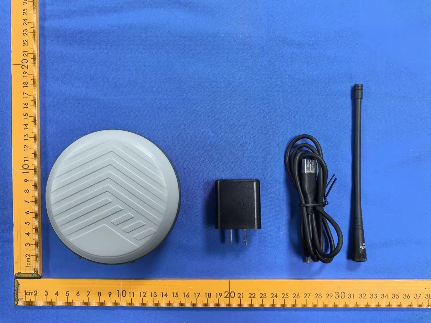 GNSS Receiver - FCC ID 2BVAY-M8 - MaxNav Technology Ltd.