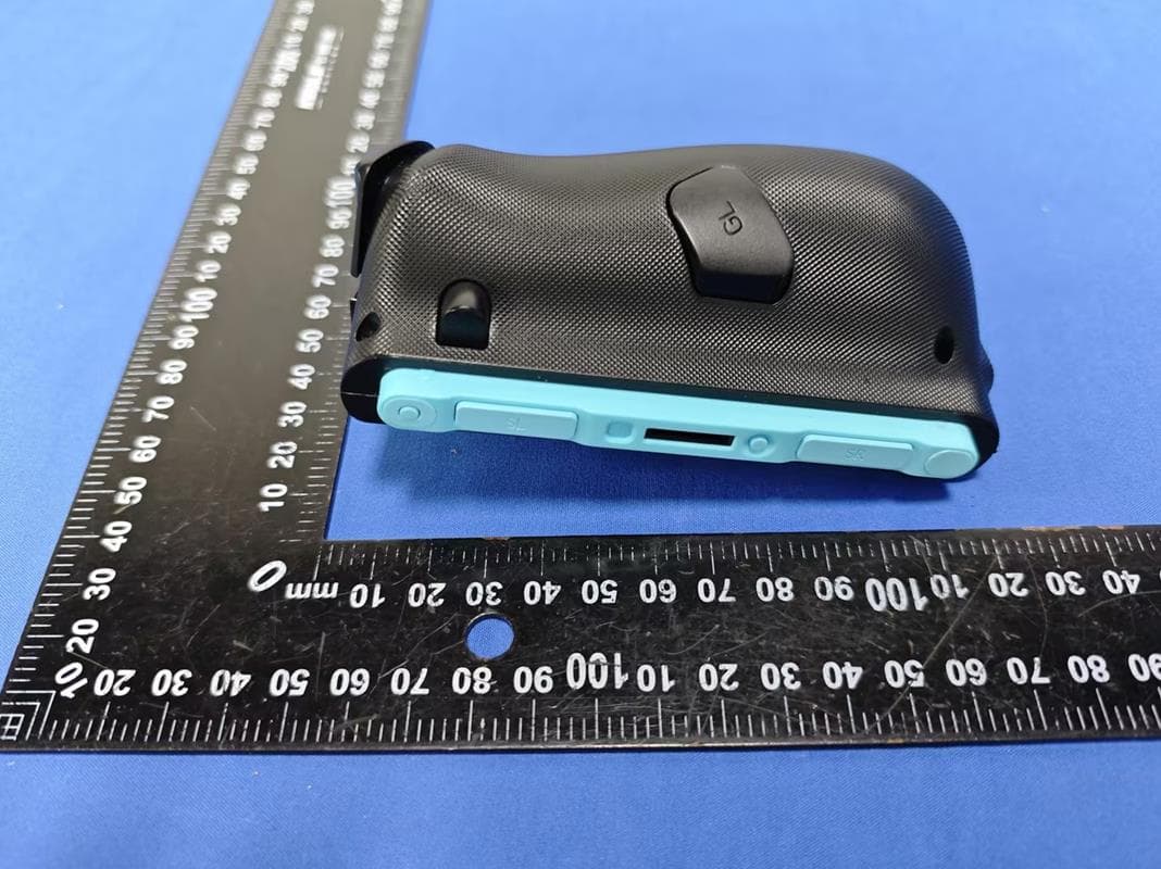 gamepad - FCC ID 2BVDE-NS-202-L - Shenzhen Zuanma lntelligent Control Technology Co.,Ltd.