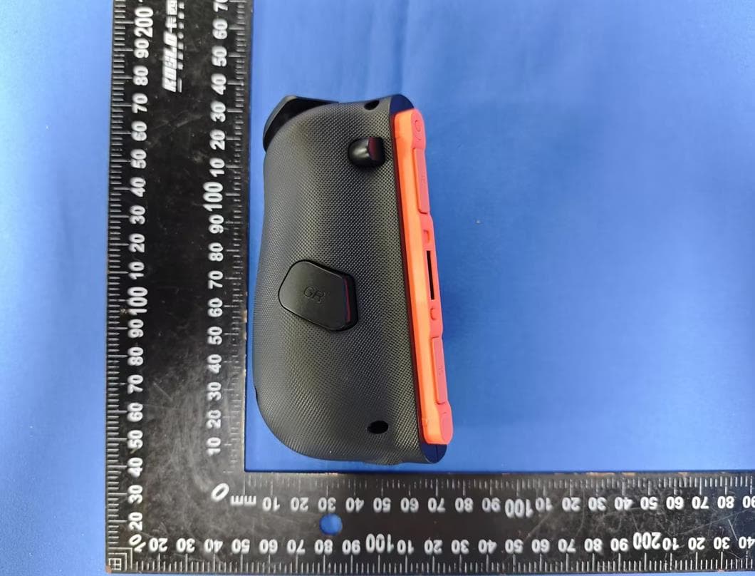 gamepad - FCC ID 2BVDE-NS-202-R - Shenzhen Zuanma lntelligent Control Technology Co.,Ltd. (4)