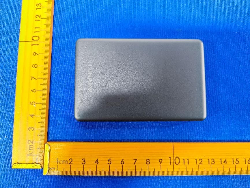 Power bank - FCC ID 2BVDI-M02 - Shenzhen qiangzhong dianzishangwuyouxiangongsi (3)