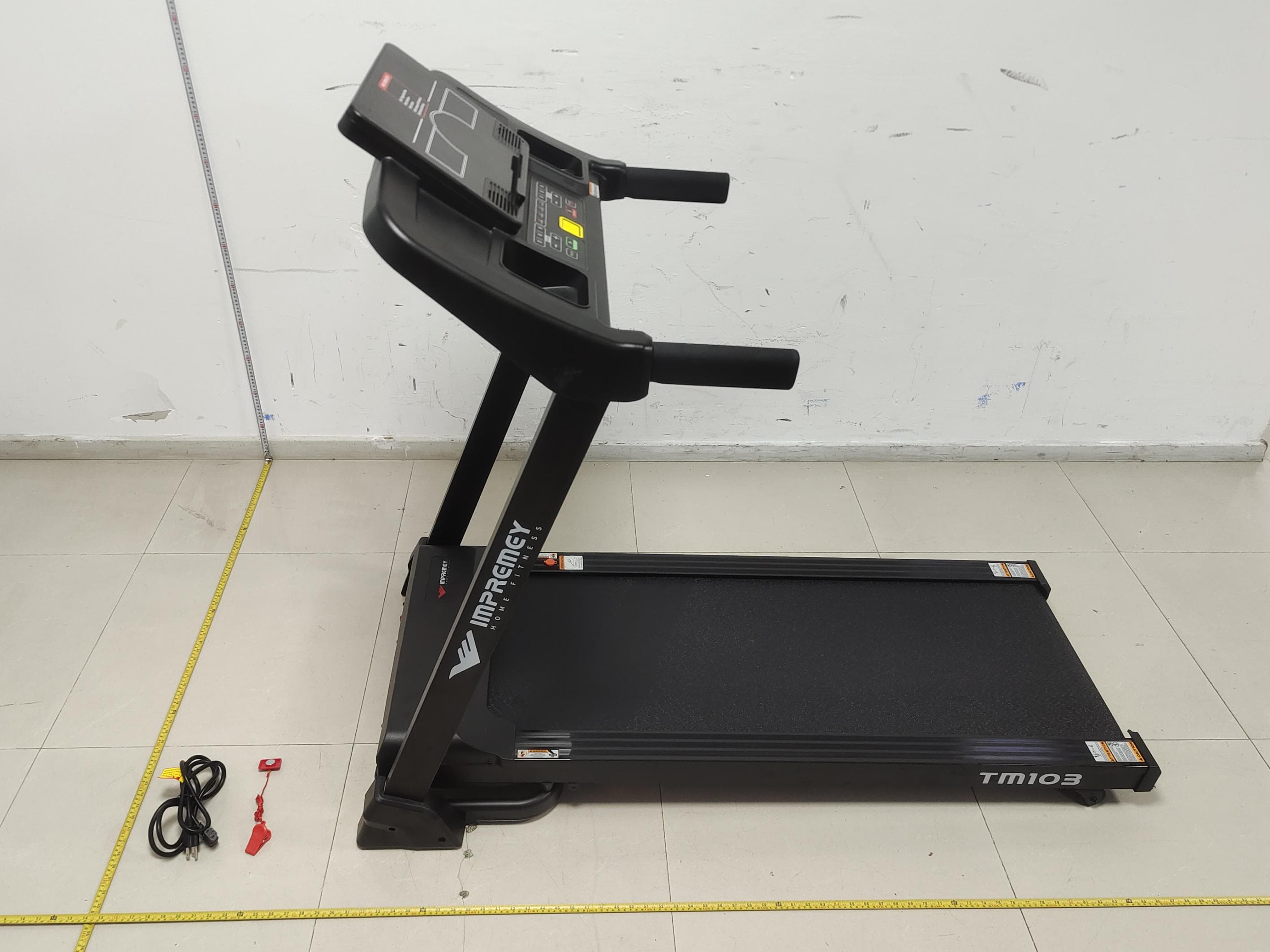 TREADMILL - FCC ID 2BVFA-TM103 - Guangzhou Ruiyu Maoyi Youxiangongsi (3)