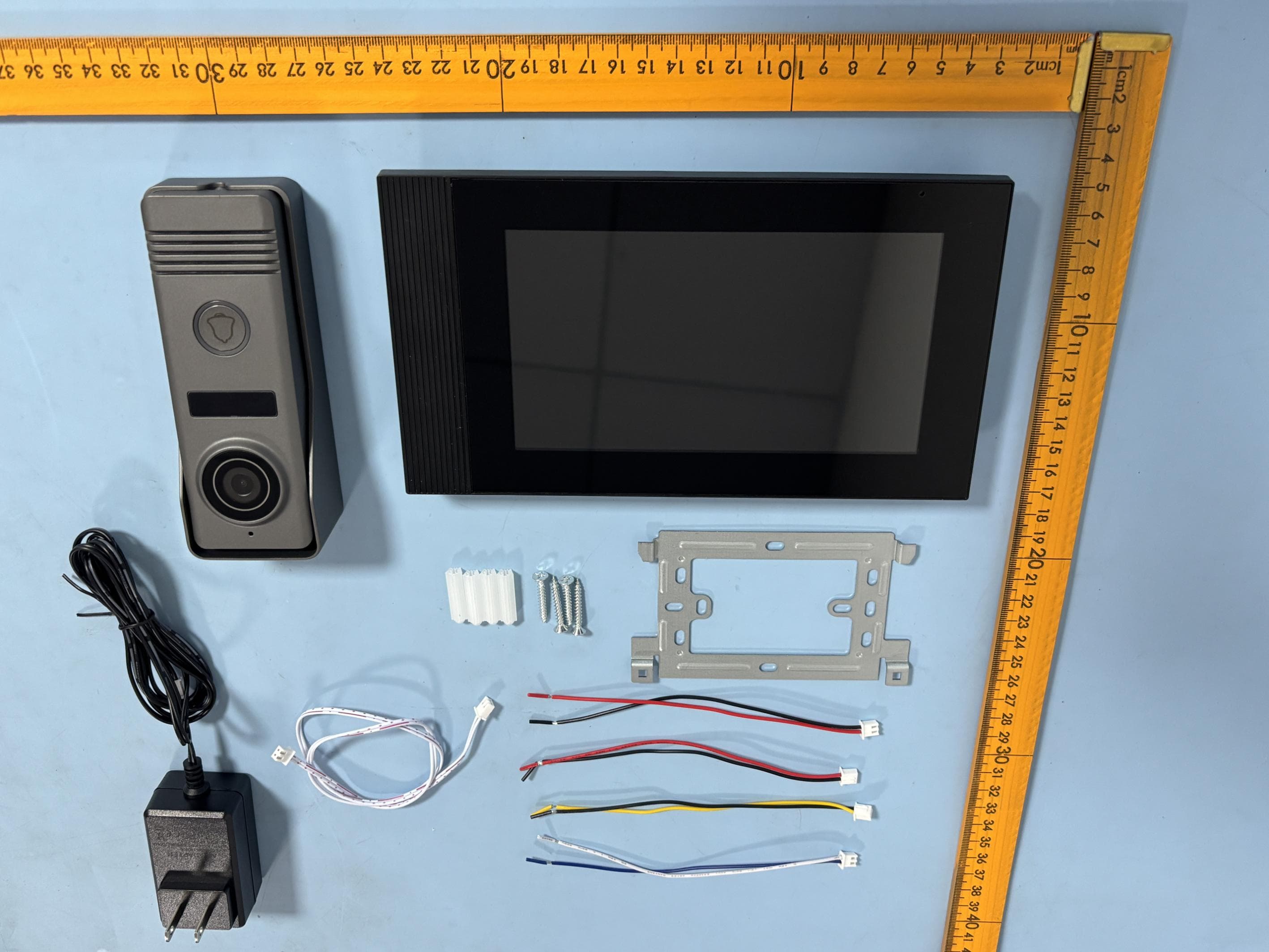Video door phone intercom - FCC ID 2BVFB-S71-2W - Shenzhen FARHD Tech Co.,Ltd.
