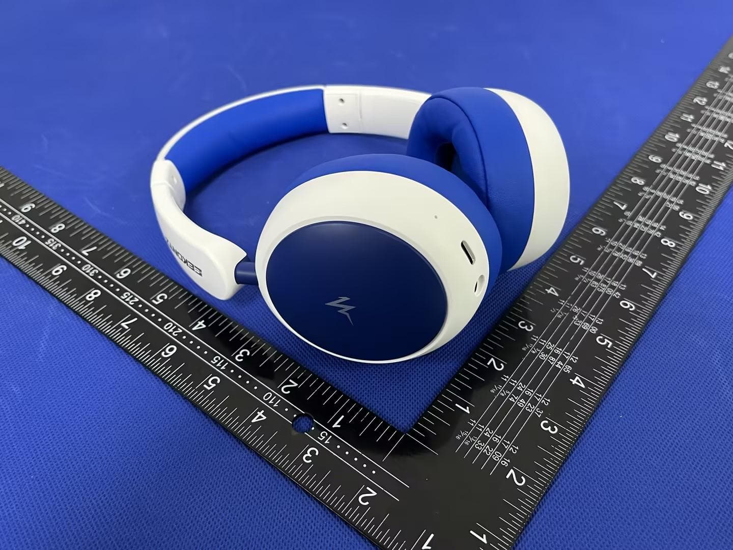 headphones - FCC ID 2BVFD-ET-JH09 - Shenzhen YiKeNeng E-Commerce Co., Ltd. (5)