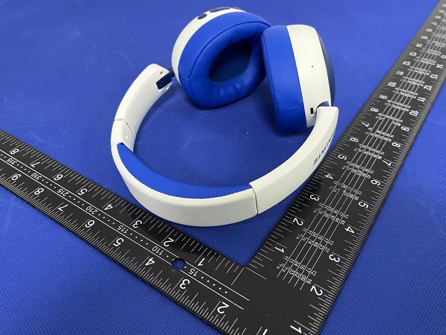 headphones - FCC ID 2BVFD-ET-JH09 - Shenzhen YiKeNeng E-Commerce Co., Ltd. (4)