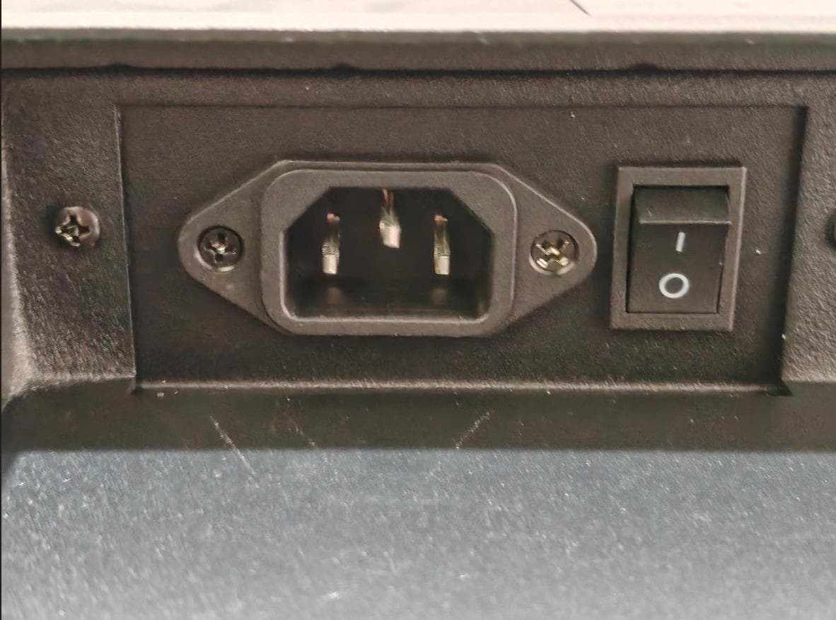 Outdoor TV - FCC ID 2BVGE-BF55ODTV - PROVISIONS LIMITED (5)