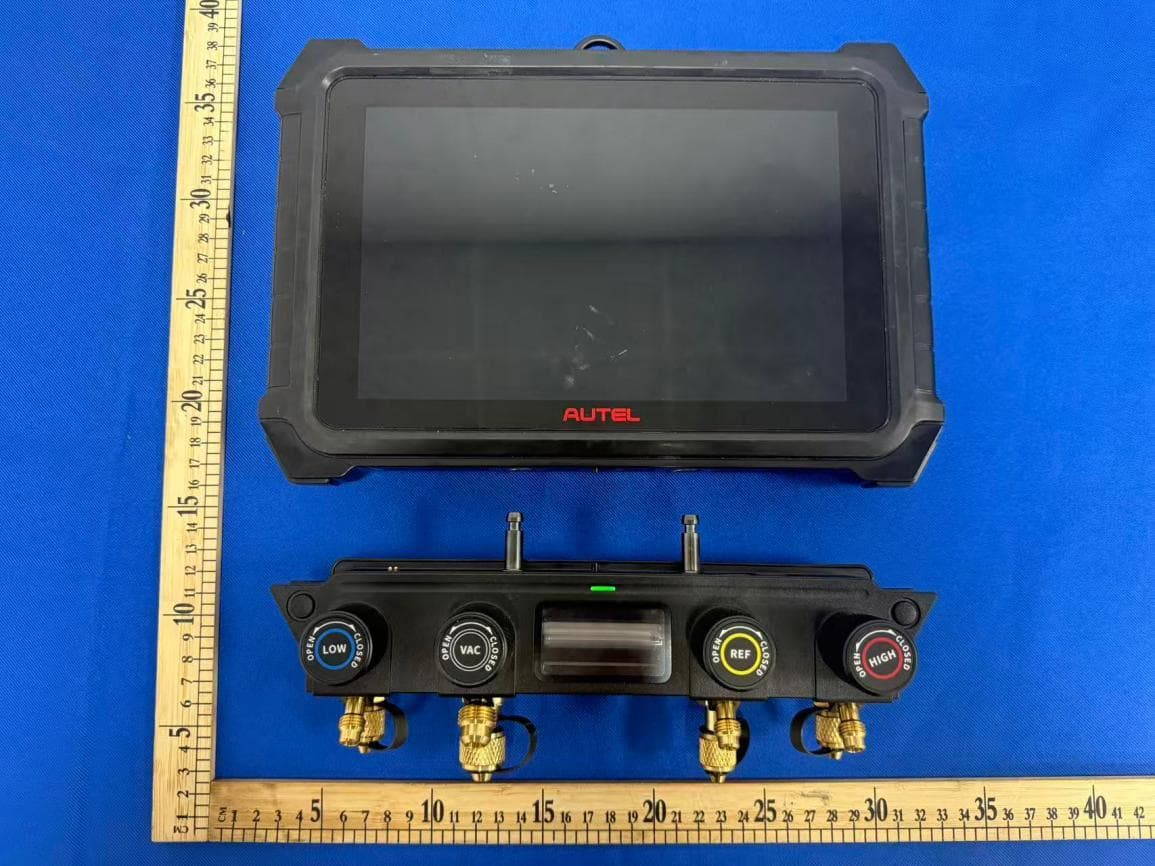 Wireless Manifold Gauge - FCC ID 2BVGW-DC2511 - NEREBELZHA VIETNAM CO., LTD