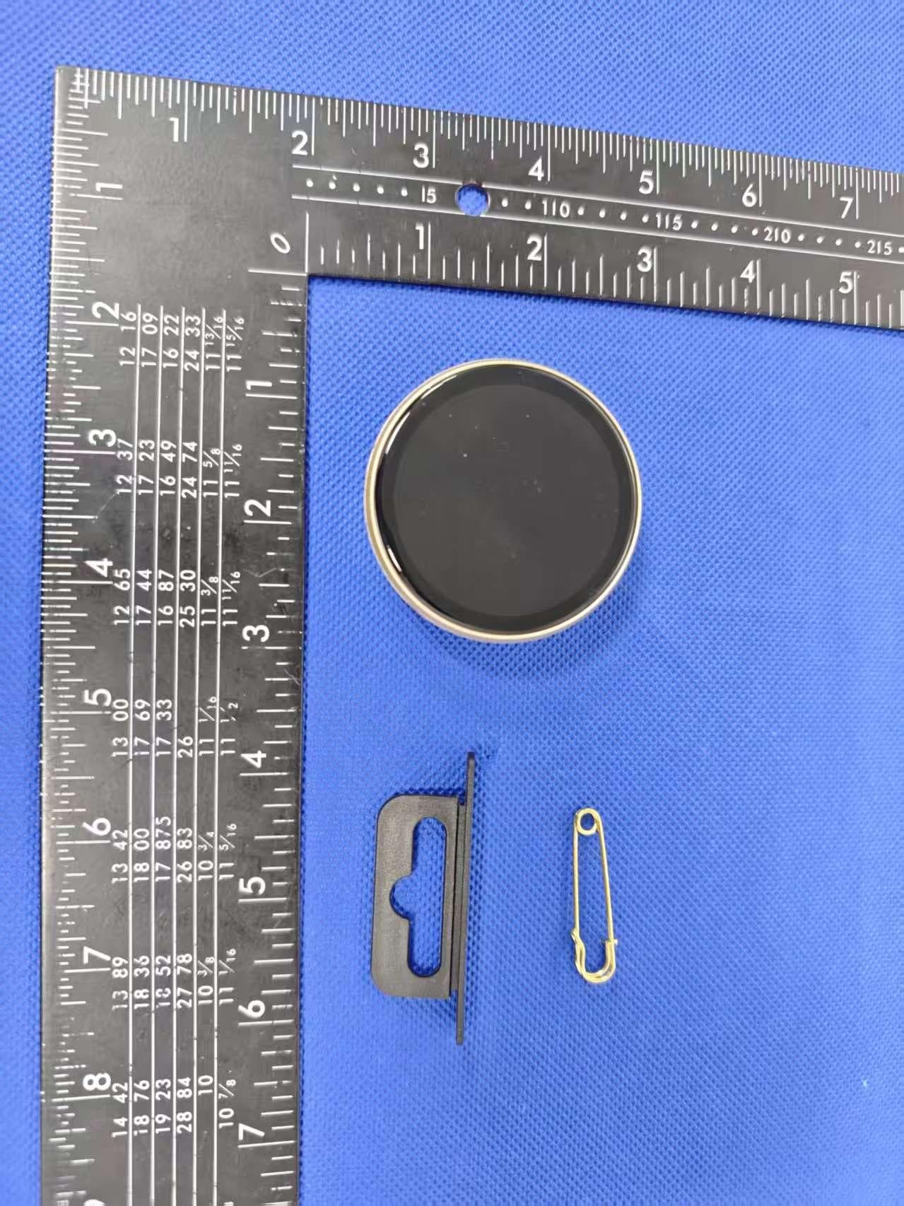 Electronic badge - FCC ID 2BVHB-TAGME5 - Shenzhen Yishi erniao Technology Co., Ltd.