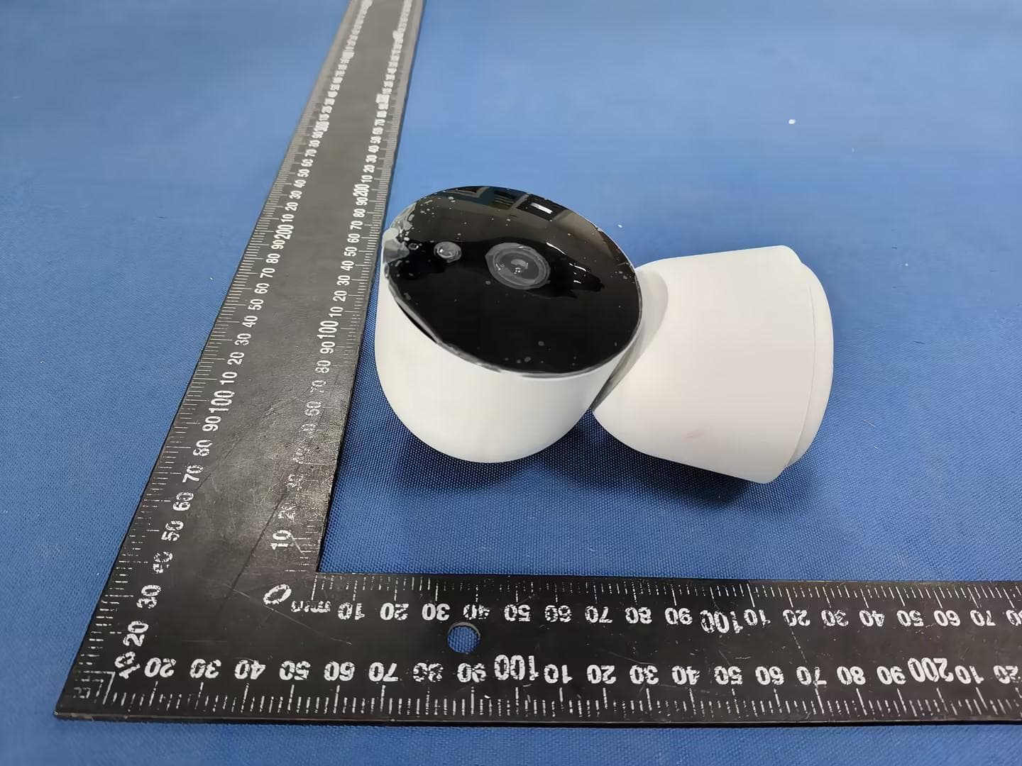 Smart Gateway PTZ Camera - FCC ID 2BVHG-JB-SC-C1 - Shenzhen Jianbao Technology Co., Ltd. (2)