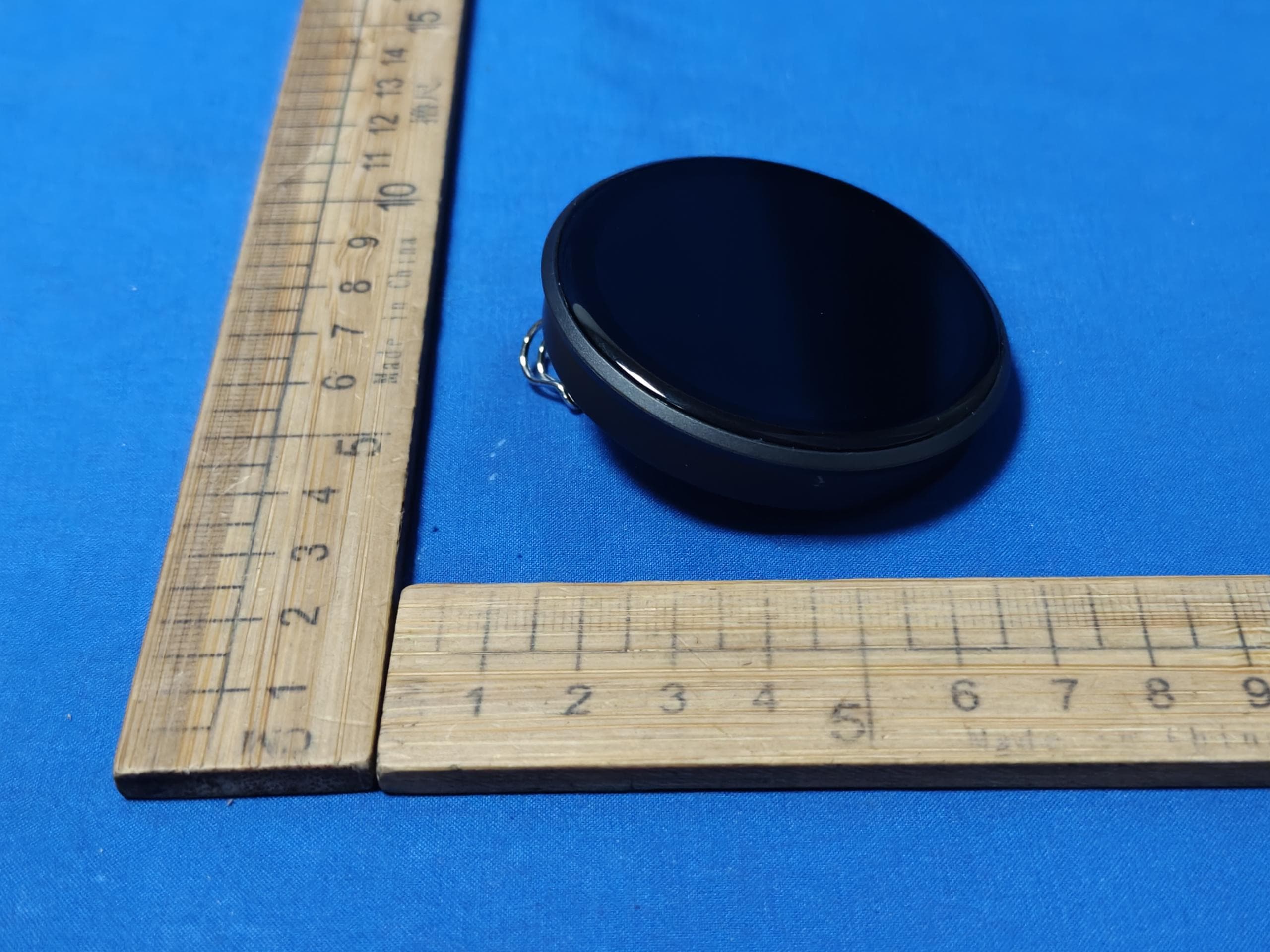 Enamel Pin - FCC ID 2BVIT-BW01 - Shenzhen Xingyujia Technology Co., Ltd (3)