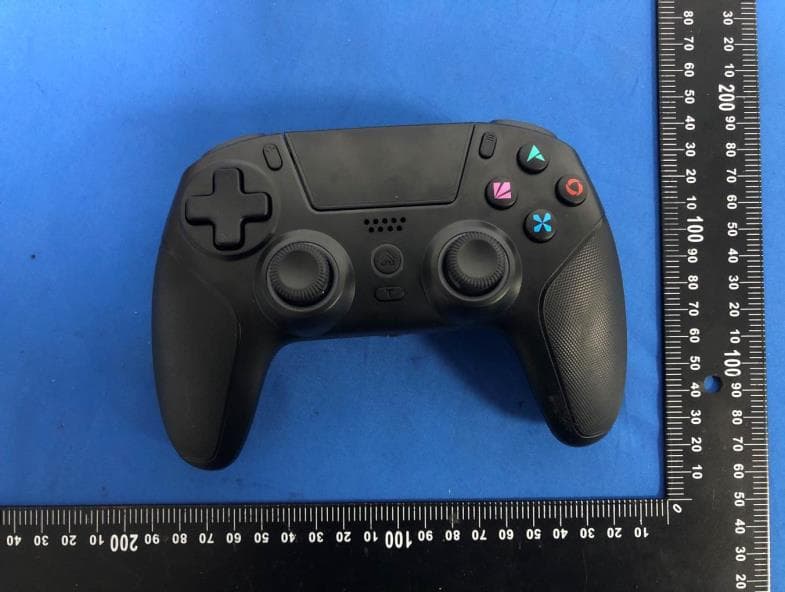 Game controller - FCC ID 2BVJG-XHD-P501 - Bonvir (Dongguan) Electronics Co.,LTD. (5)