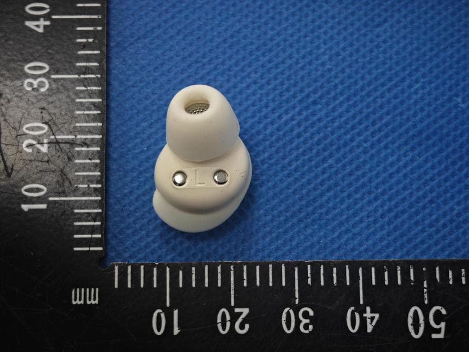 Wireless Earphones - FCC ID 2BVOB-JA26 - MONSTERA SRL (3)