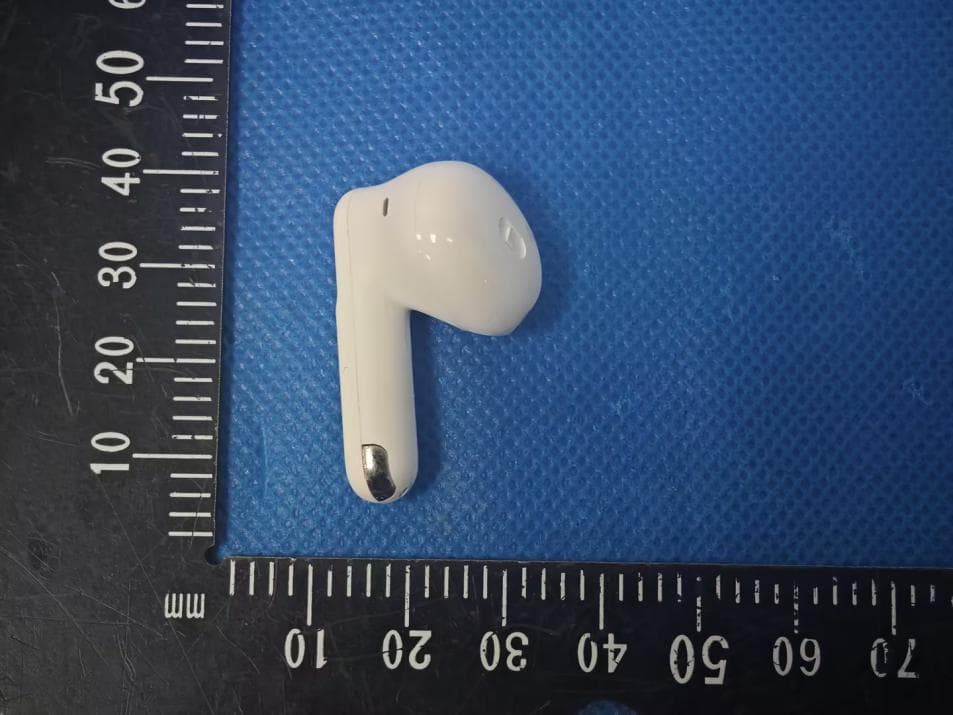Wireless Earphones - FCC ID 2BVOB-JA27 - MONSTERA SRL (3)