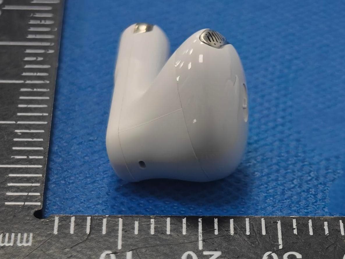 Wireless Earphones - FCC ID 2BVOB-JA27 - MONSTERA SRL