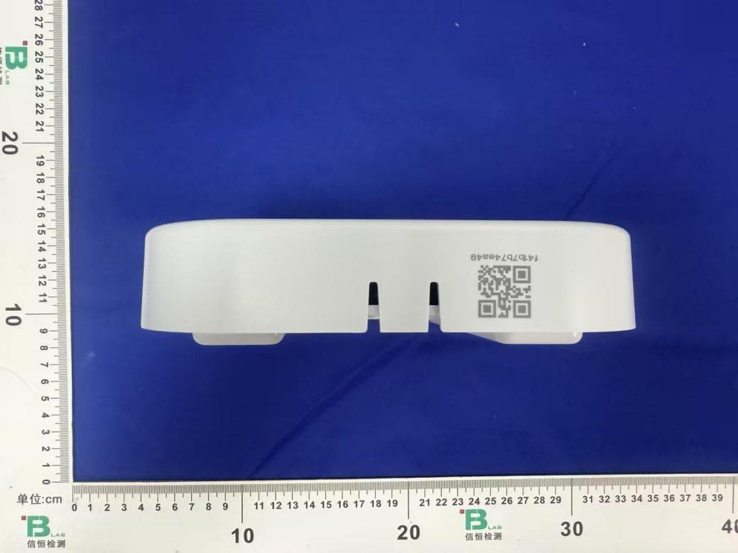 Wireleass beacon anchor - FCC ID 2BVOI-AU544 - Vitalacy, Inc. (2)