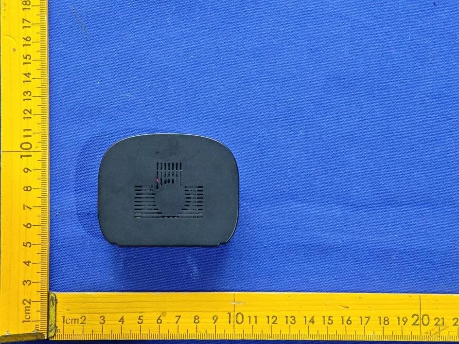 Aftermarket Automotive Type-C HUD (Head-Up Display) - V  Series - FCC ID 2BVR2-EW-HUDV5 - Shenzhen Luchi Electronics Technology Co., Ltd. (2)