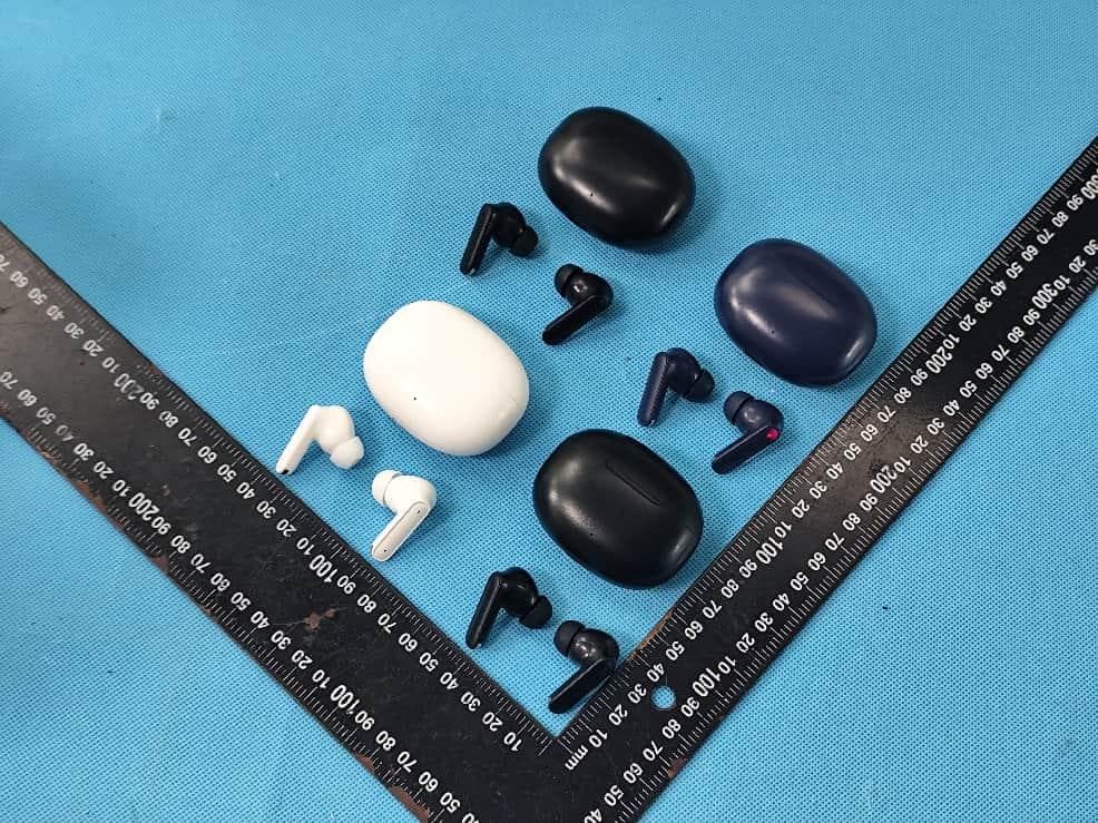 Bluetooth earphones - FCC ID 2BVRV-FG-STAR - Shenzhen Fugou Innovation Technology Co., LTD (2)
