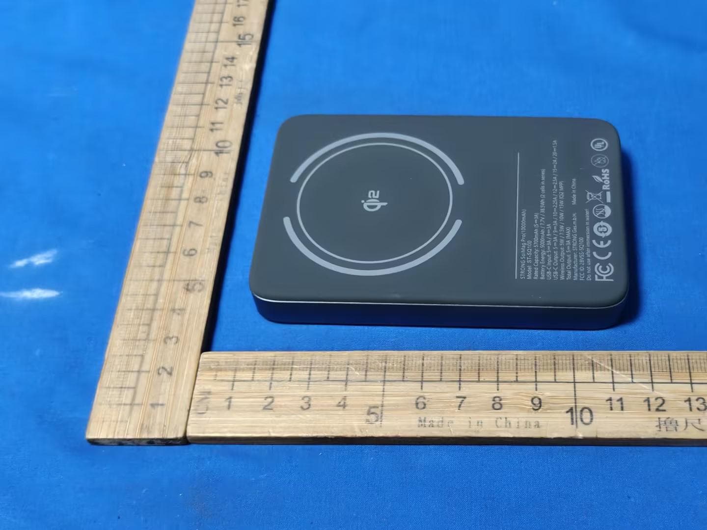 Power Bank - FCC ID 2BVSS-SQ100 - STRONG Ges.m.b.H