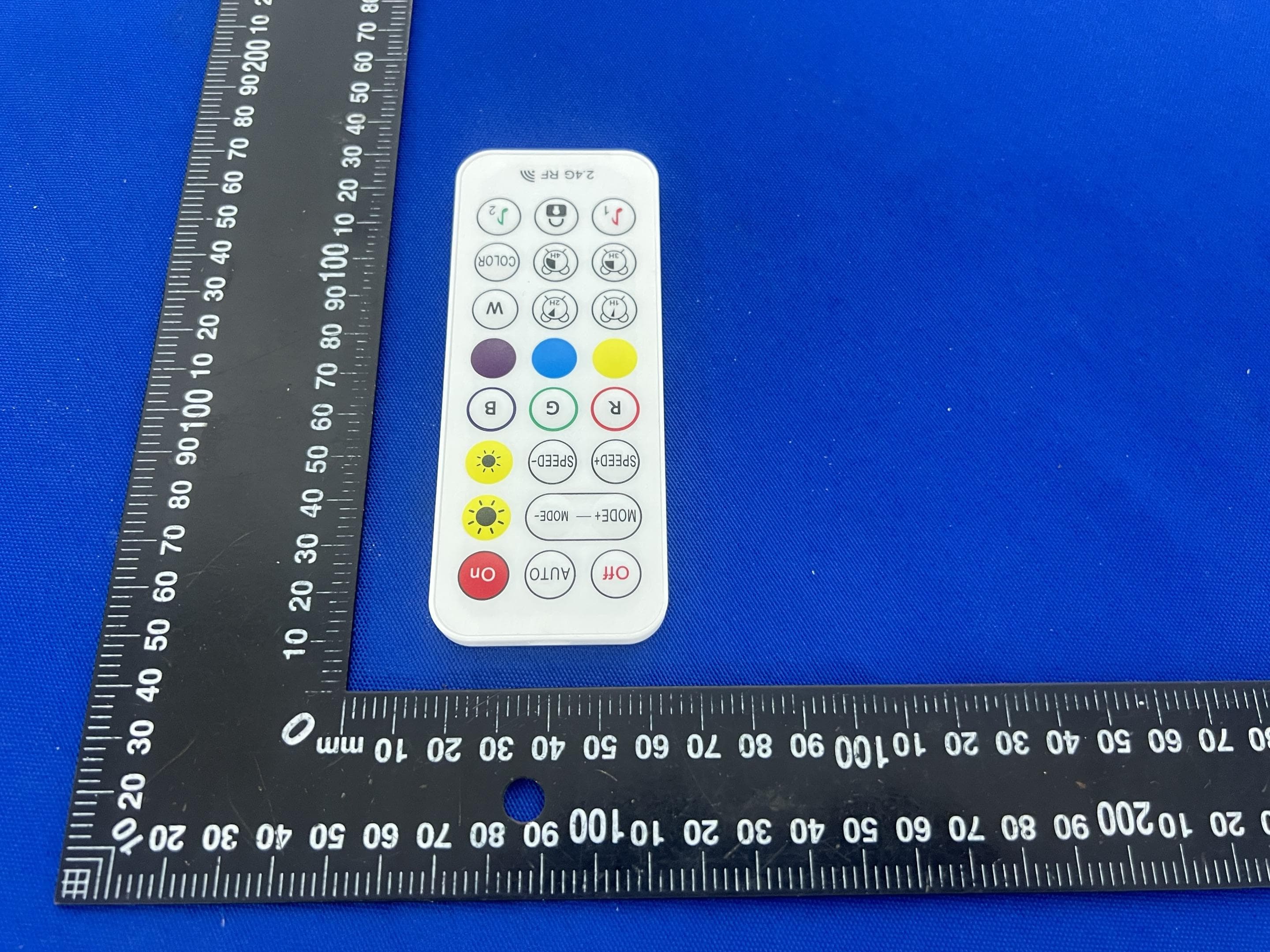 LED Floor Lamp - FCC ID 2BVSU-SYL-HY-08 - Shen zhen sheng long tai shi ye Co., Ltd (4)