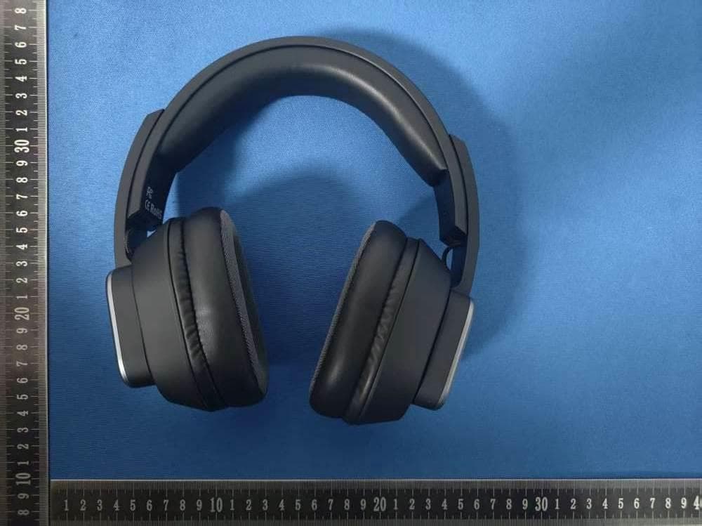 EVA Wireless Headset - FCC ID 2BVT8-EVA - SHAREEZ TECHNOLOGY CO.,LTD