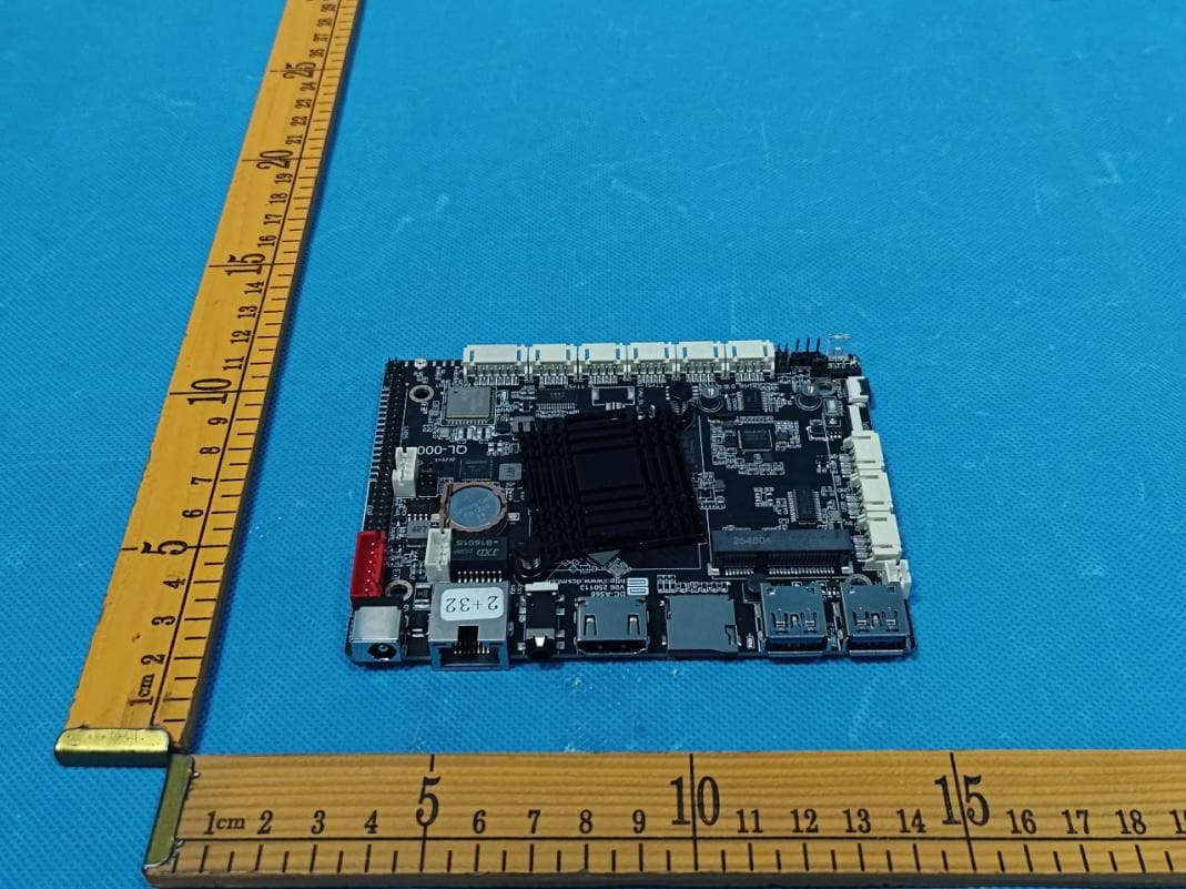 RF MODULE - FCC ID 2BVU2-888-700-105 - Jiaxing VIRA Display Limited (5)