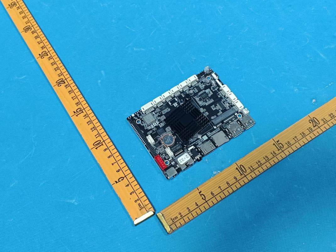 RF MODULE - FCC ID 2BVU2-888-700-105 - Jiaxing VIRA Display Limited (2)