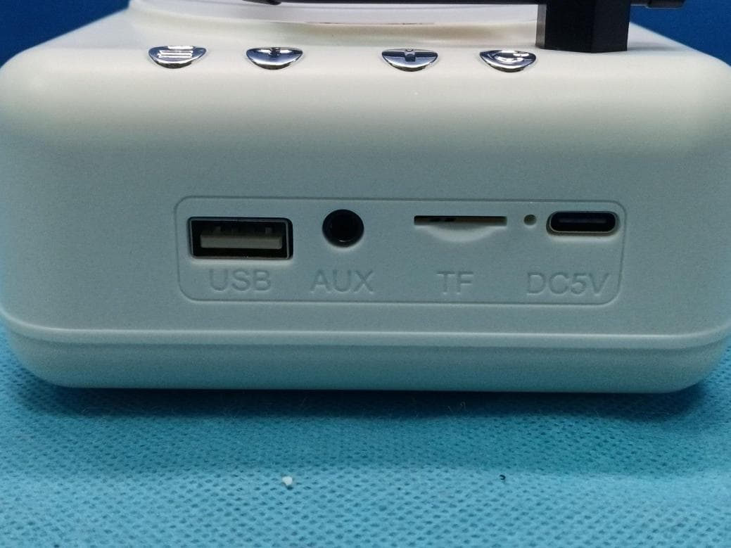 Bluetooth speaker - FCC ID 2BVUC-H3S - Dongguan Qusheng Industrial Co., LTD (5)