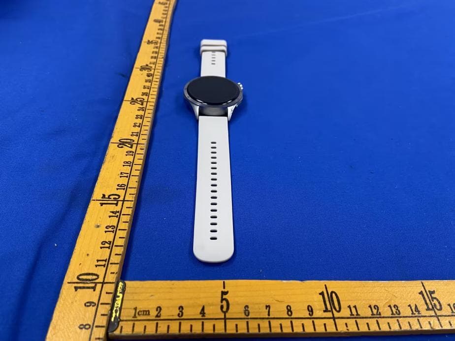 Bluetooth smart watch - FCC ID 2BVUE-S11 - Dongguan Heshunkang Intelligent Technology Co., Ltd