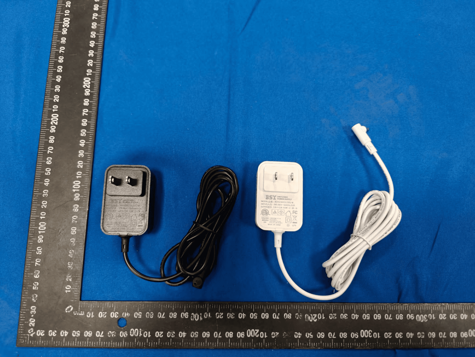 electronic photo album - FCC ID 2BVUS-QMD-X10 - Shenzhen Shijing Technology Co., Ltd. (2)