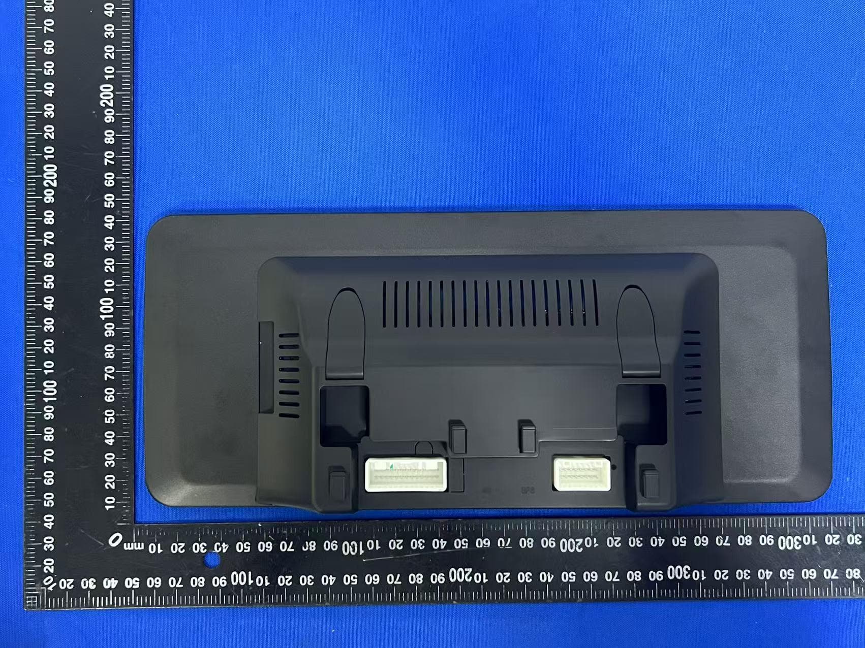 Smart car navigation system - FCC ID 2BVWR-MGLINUXBMNBT - Dongguan Xisu Meet E-commerce Co., Ltd.