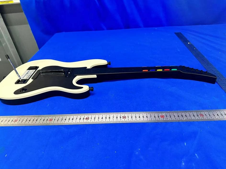 GUITAR CONTROLLER - FCC ID 2BVX9RO26K - RedOctane Games (5)