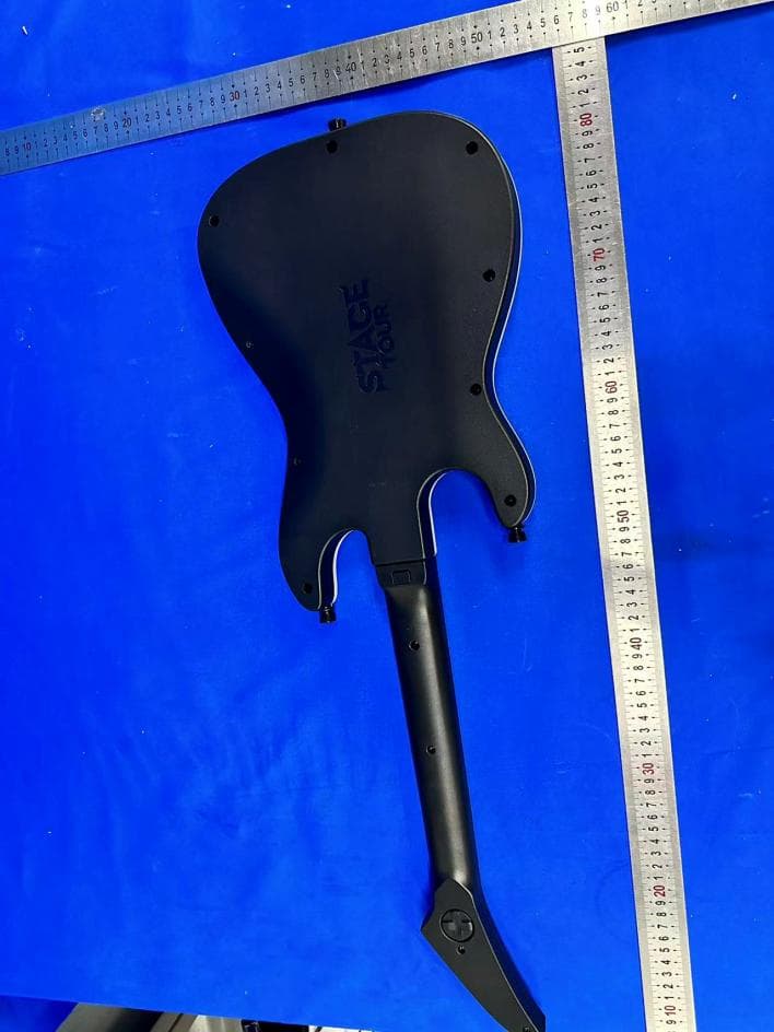 GUITAR CONTROLLER - FCC ID 2BVX9RO26KM - RedOctane Games (5)