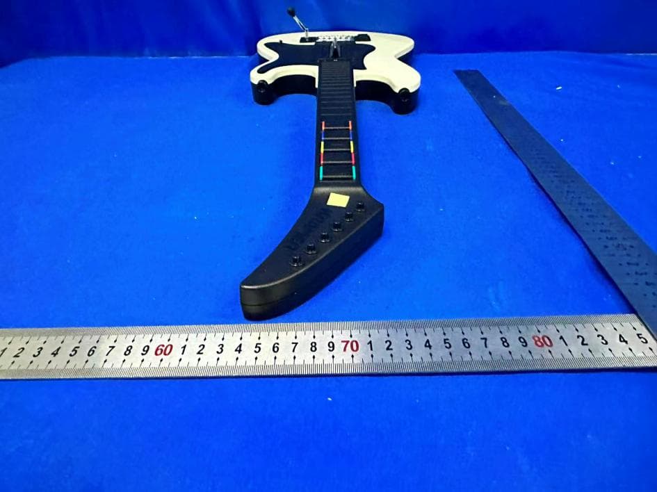 GUITAR CONTROLLER - FCC ID 2BVX9RO26KM - RedOctane Games (3)