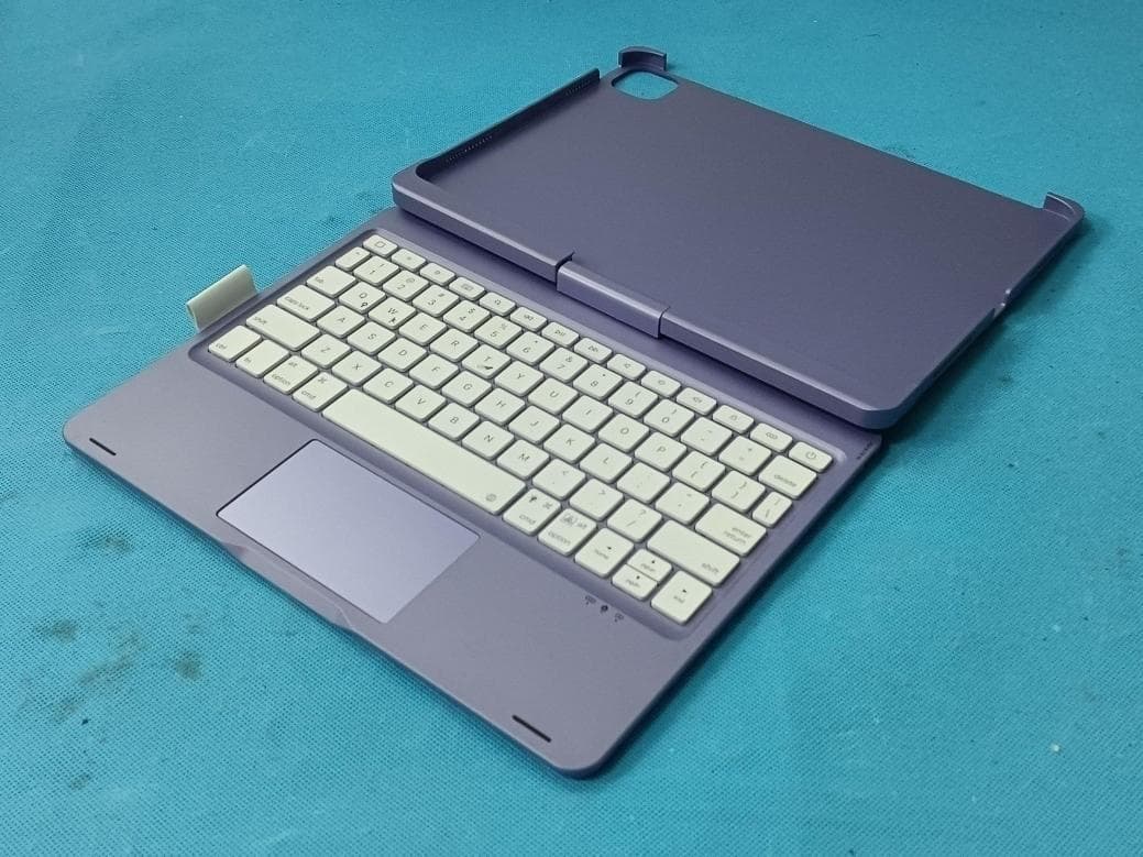 Keyboard case - FCC ID 2BW7W-F11 - Dongguan Mulan Electronics Co., Ltd. (4)