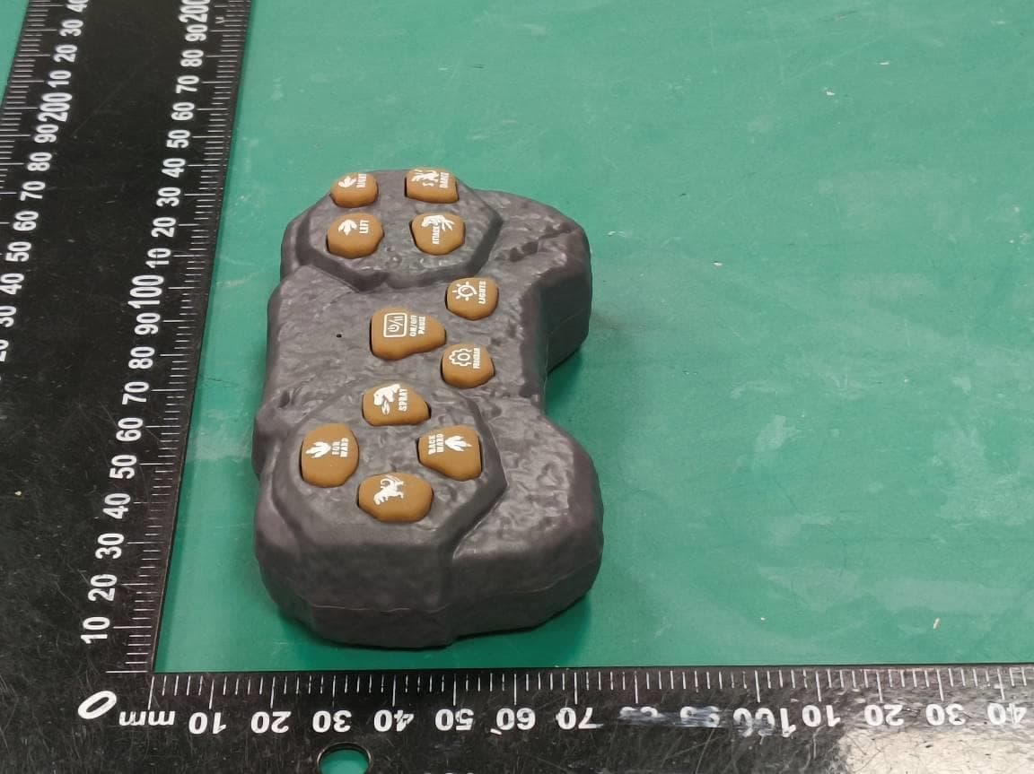 Toy dinosaur - FCC ID 2BW9A5229 - SHANTOU HONGZE TECHNOLOGY CO.,LTD (5)